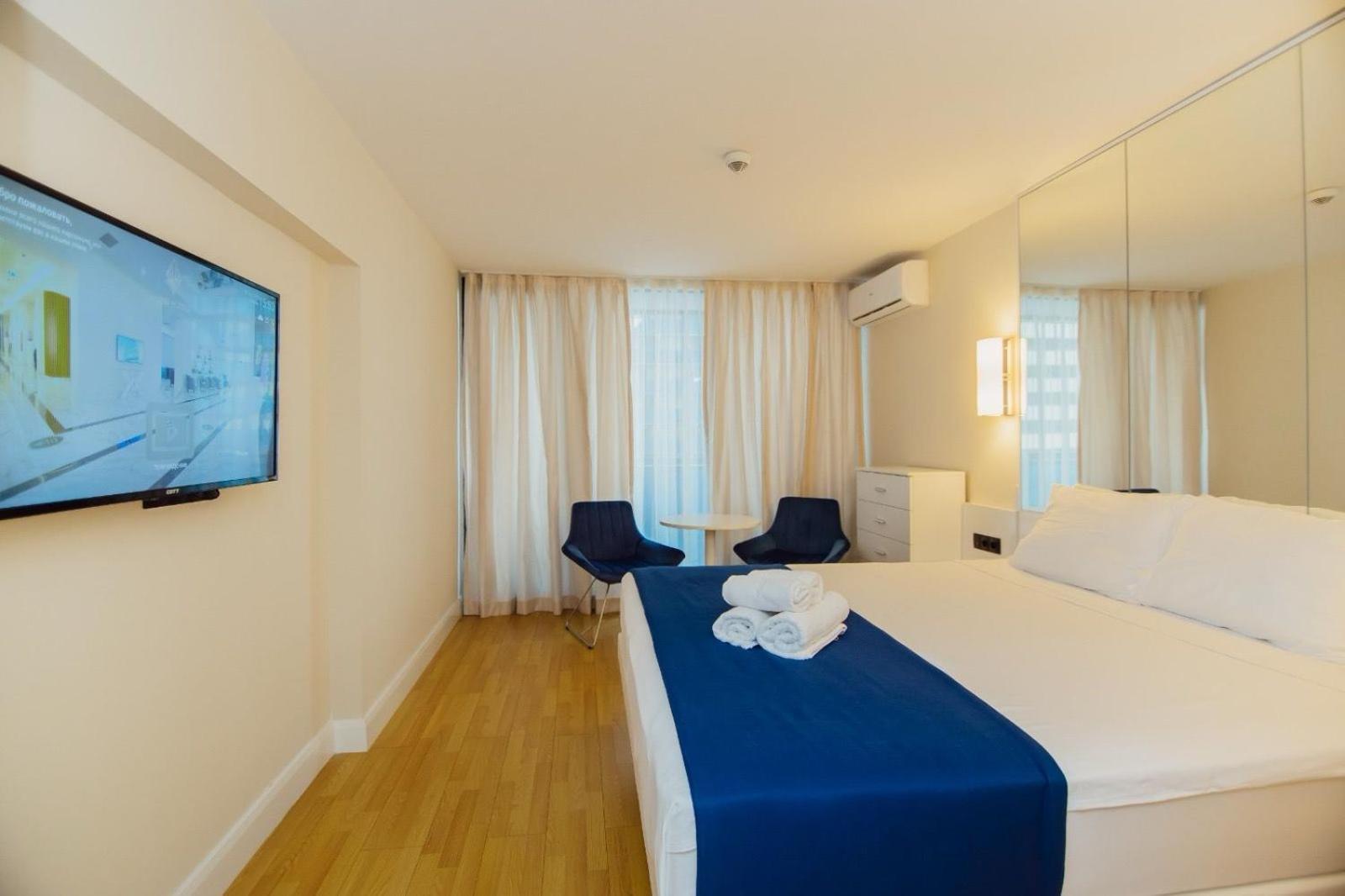 View From Above Orbi City Apartment Batumi Bagian luar foto